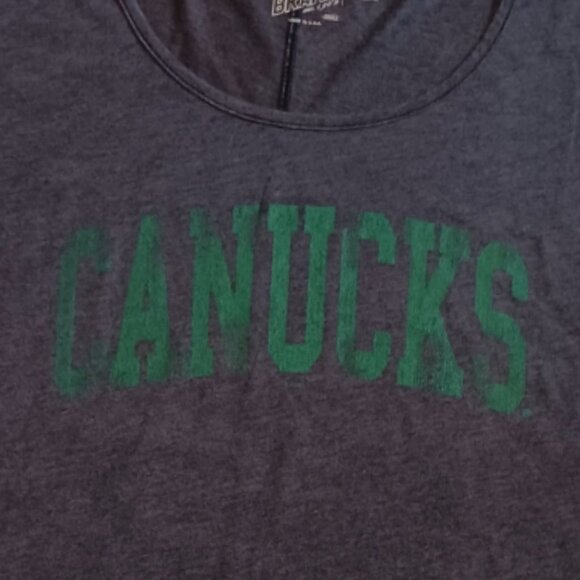 Retro Brand Vancouver Canucks Womens Small T Short Gray 3/4 Sleeve Vintage Style - Picture 5 of 7